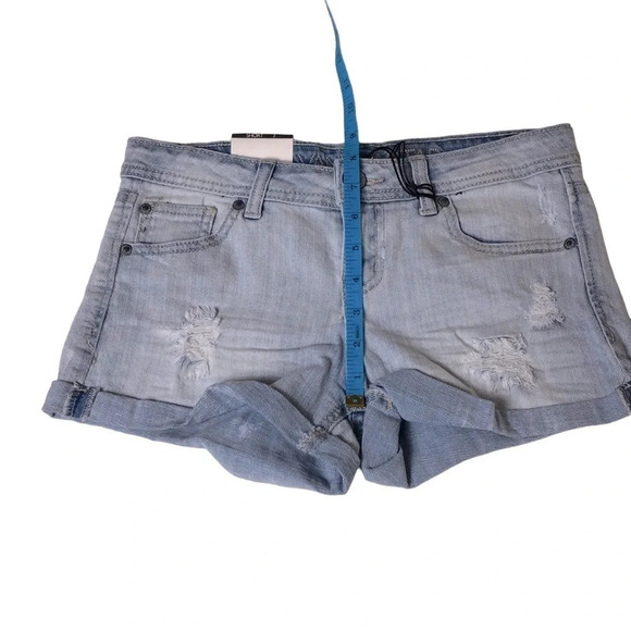 NEW Vanilla Star Light Wash Distress Short Size 3 - Picture 6 of 7